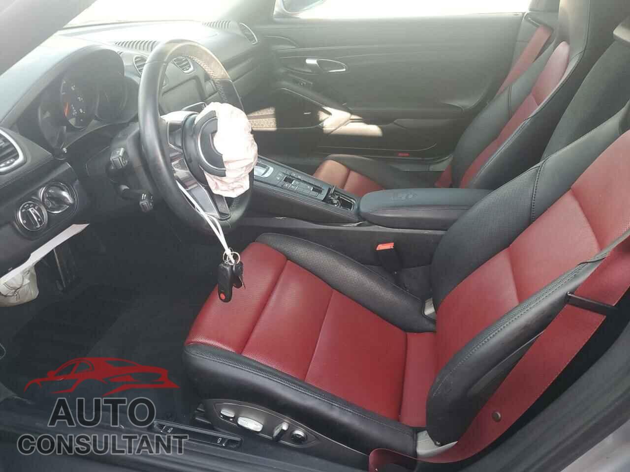 PORSCHE BOXSTER 2018 - WP0CA2A81JS210302