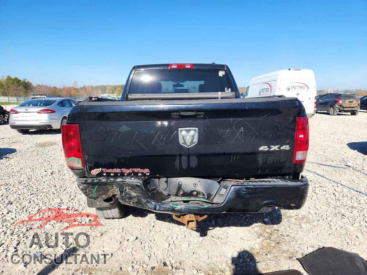 DODGE RAM 1500 2012 - 1C6RD7KT8CS199651