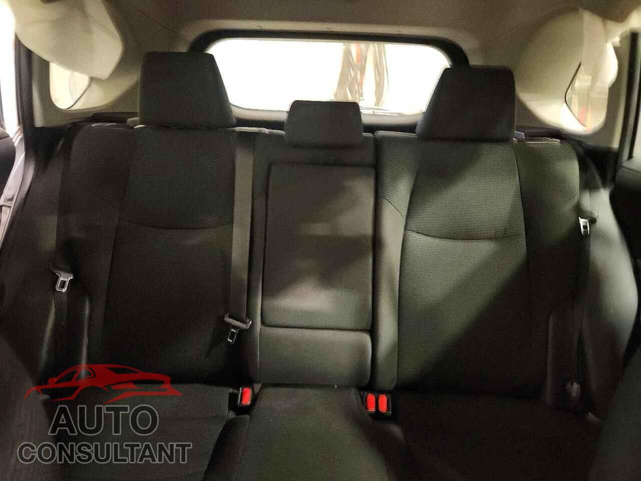 TOYOTA RAV4 2022 - 2T3F1RFV4NC311711