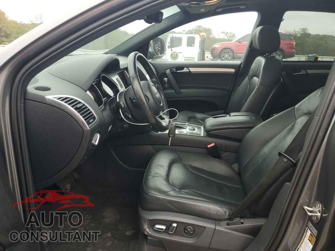 AUDI Q7 2014 - WA1WMAFE5ED015613