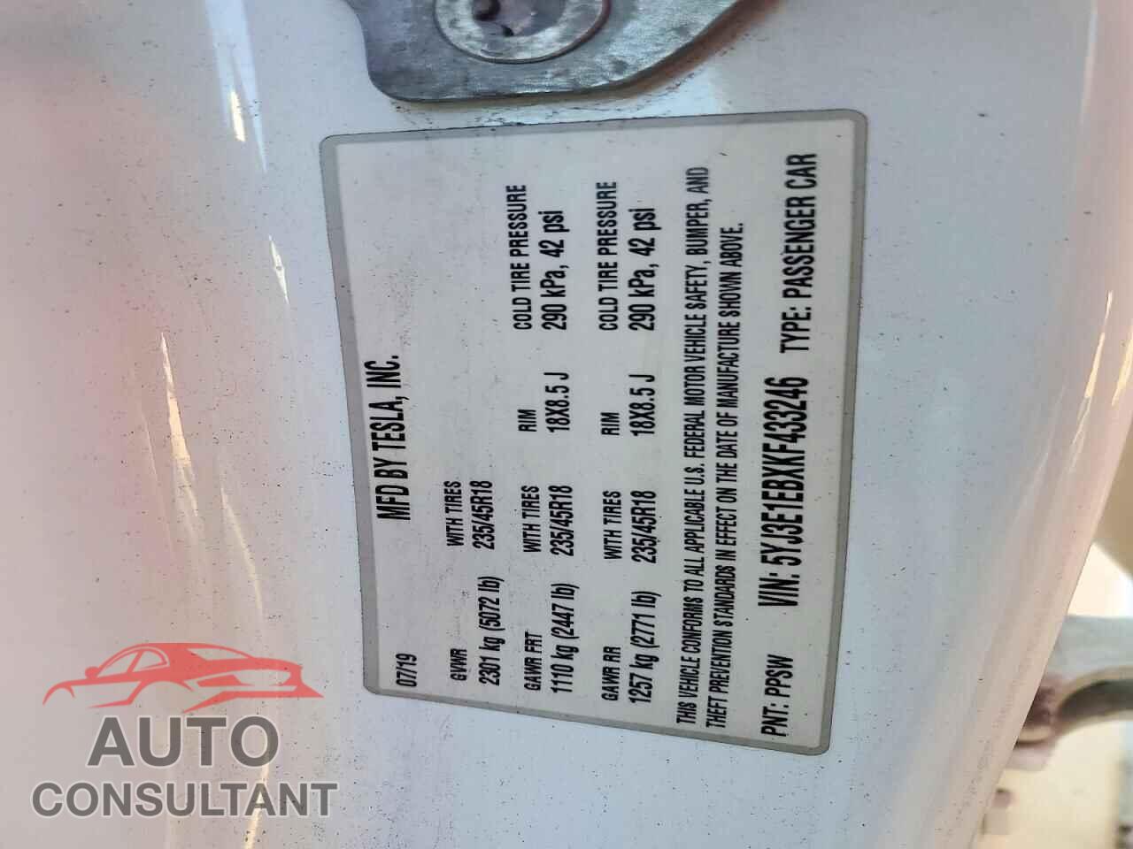 TESLA MODEL 3 2019 - 5YJ3E1EBXKF433246