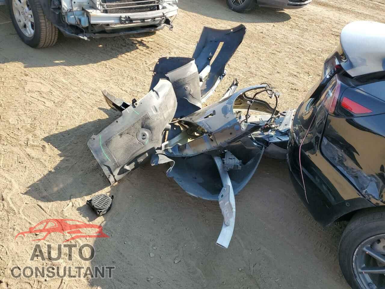 TESLA MODEL 3 2021 - 5YJ3E1EB3MF869522