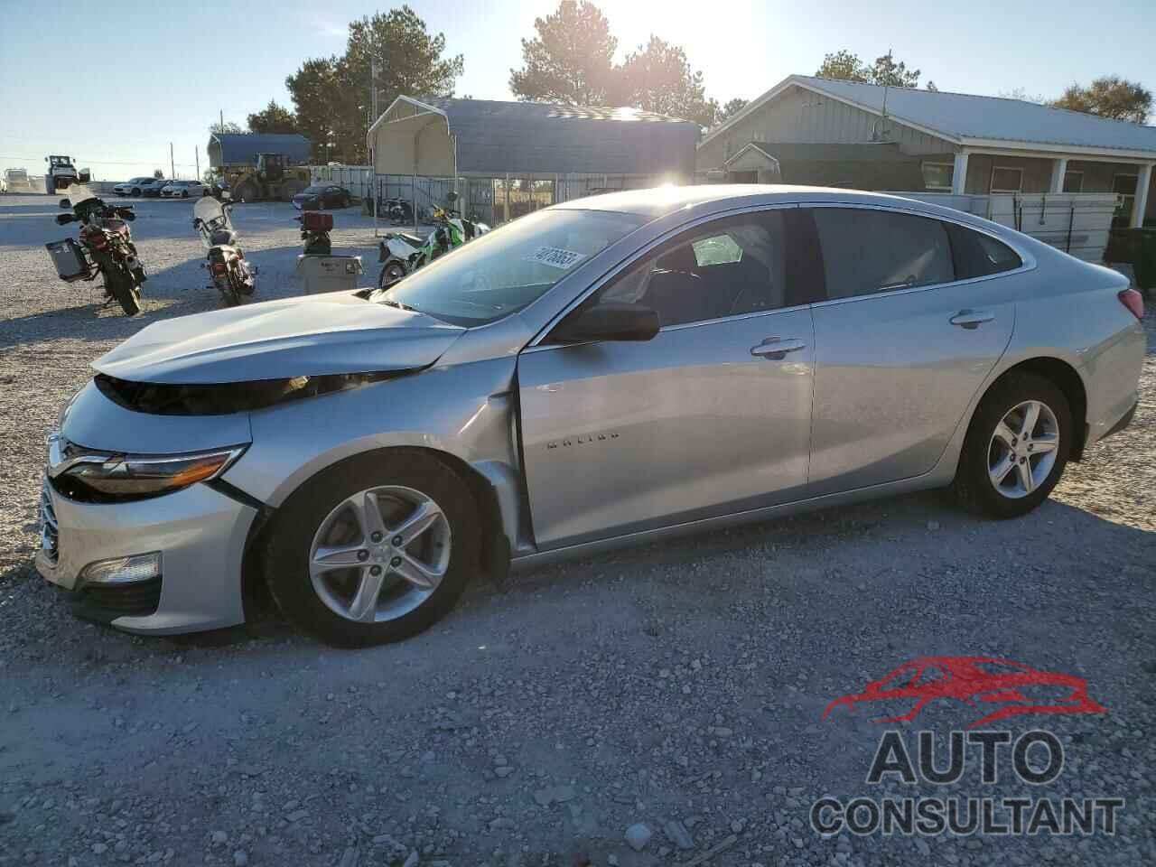 CHEVROLET MALIBU 2020 - 1G1ZB5ST1LF149338