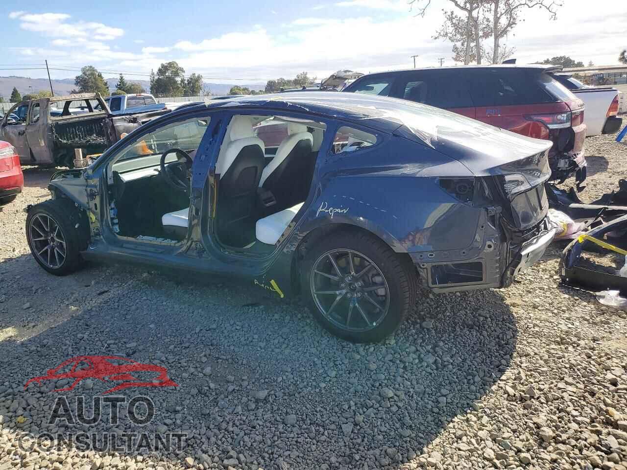 TESLA MODEL 3 2022 - 5YJ3E1EA2NF126231