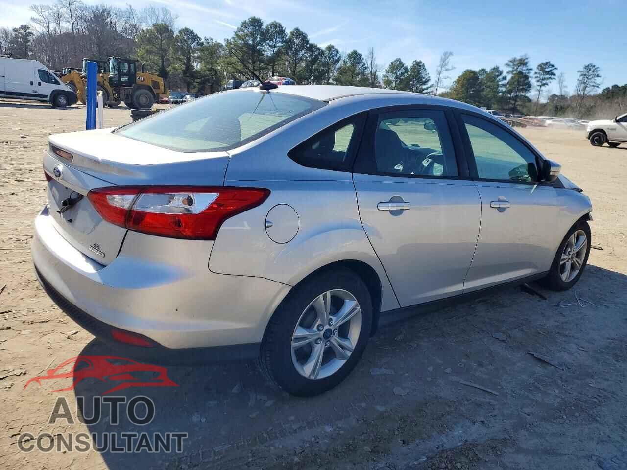 FORD FOCUS 2013 - 1FADP3F22DL317120