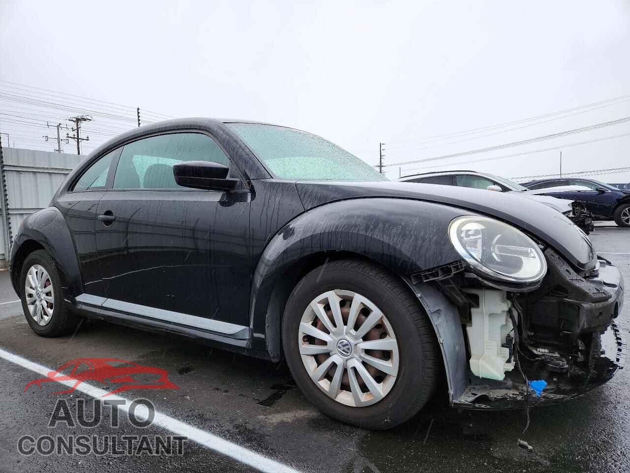 VOLKSWAGEN BEETLE 2013 - 3VWFP7AT6DM644903