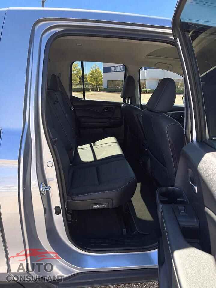 HONDA RIDGELINE 2025 - 5FPYK3F52SB040190
