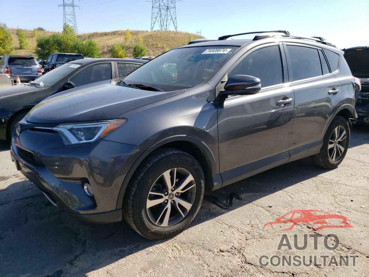 TOYOTA RAV4 2018 - JTMRFREV1JJ734186