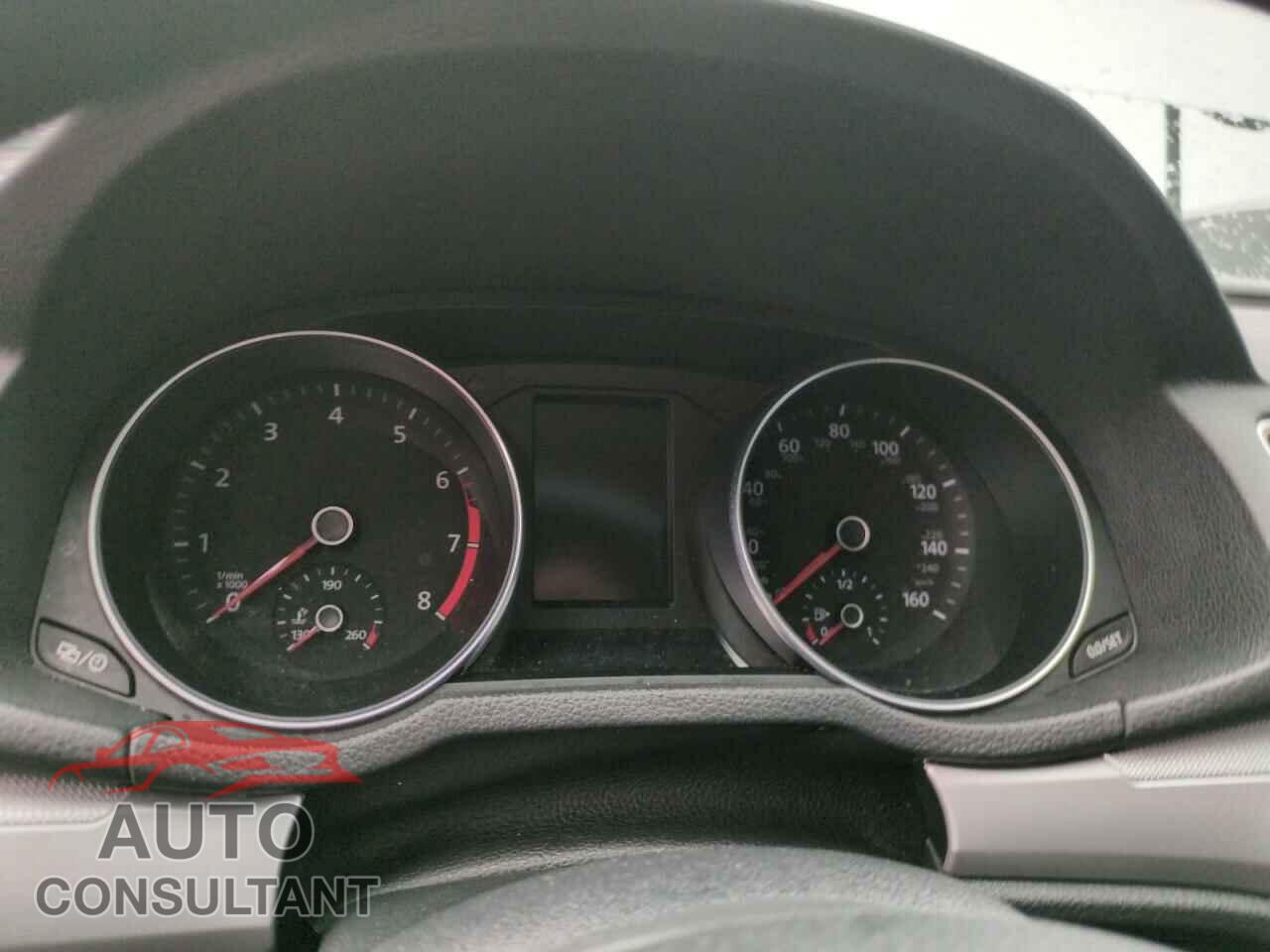 VOLKSWAGEN PASSAT 2017 - 1VWAT7A32HC045767