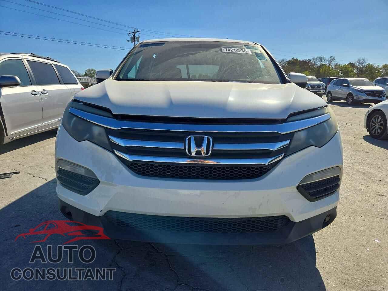 HONDA PILOT 2017 - 5FNYF5H36HB024670