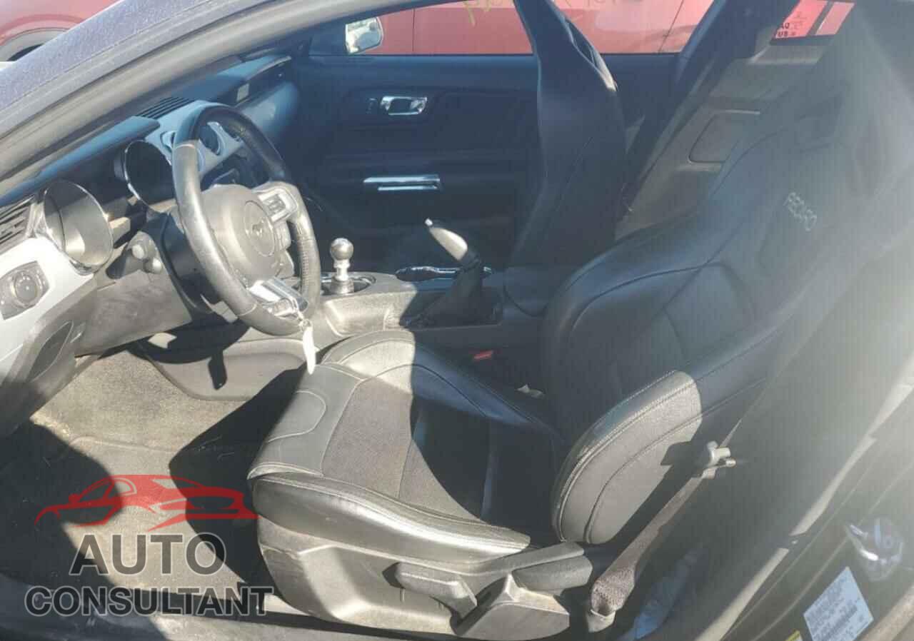 FORD MUSTANG 2017 - 1FA6P8CF6H5296179
