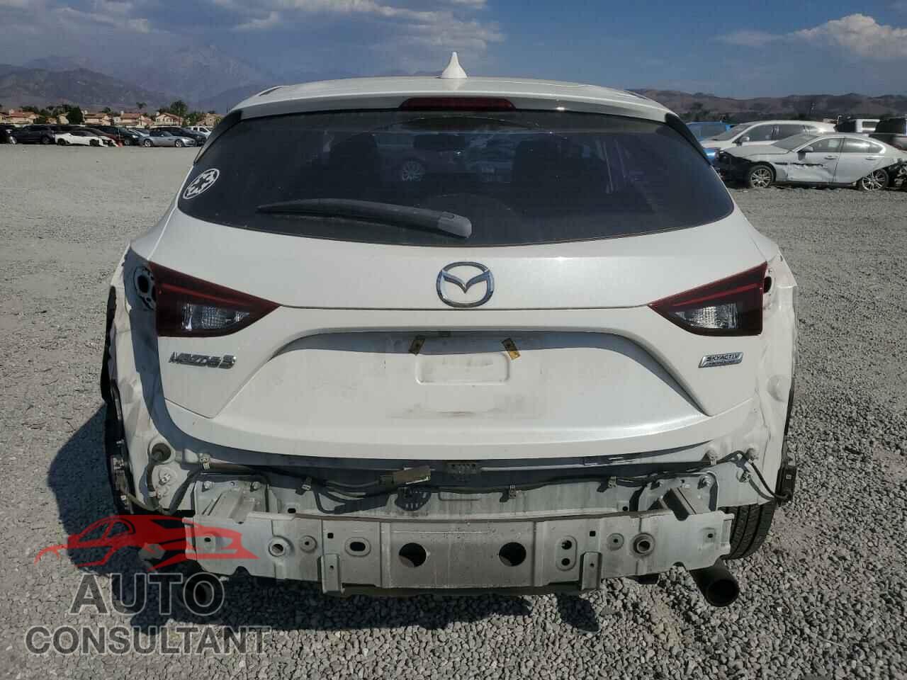 MAZDA 3 2016 - JM1BM1M74G1333574