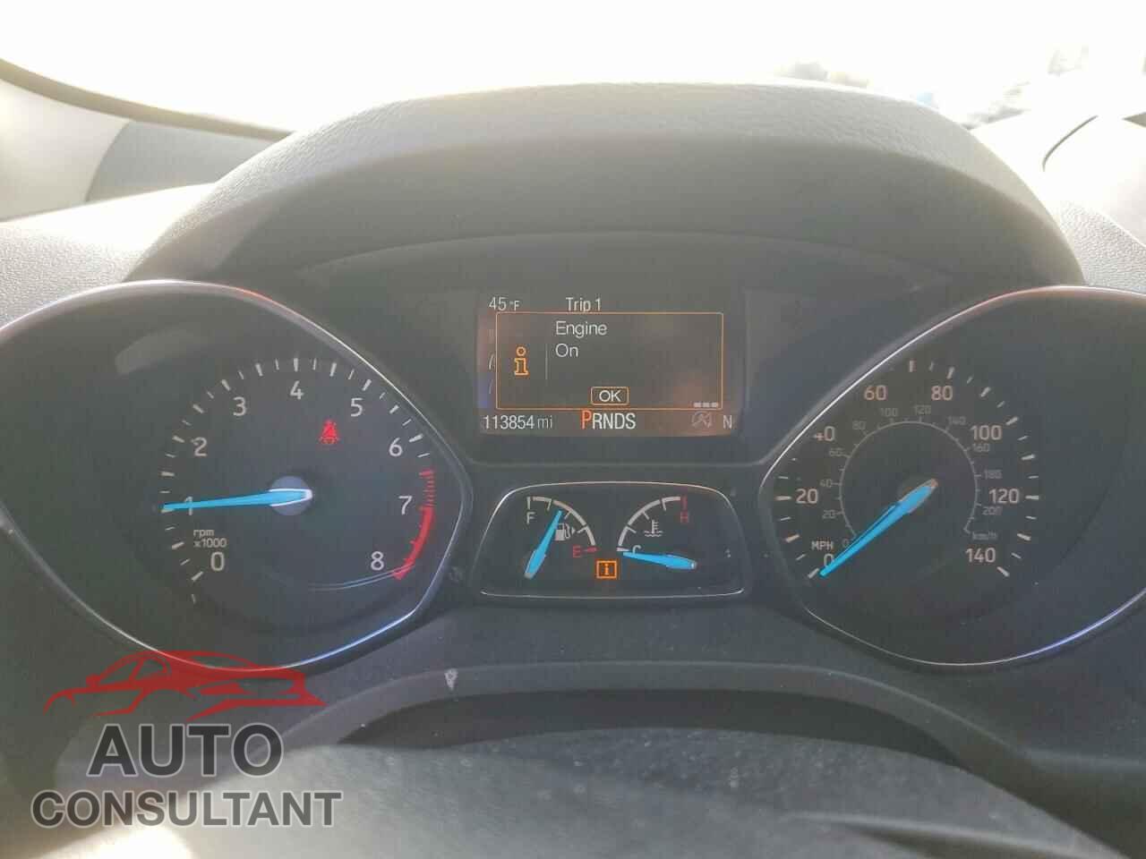 FORD ESCAPE 2017 - 1FMCU9GD5HUE49043