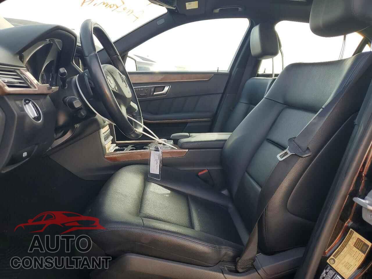 MERCEDES-BENZ E-CLASS 2012 - WDDHF5KB6CA545122