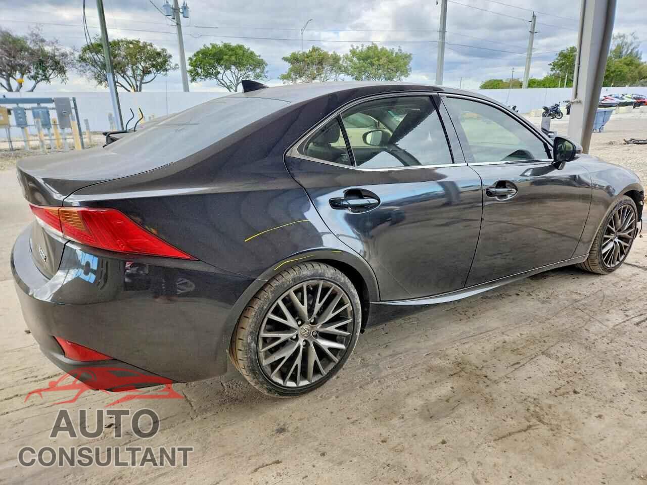 LEXUS IS 2017 - JTHBA1D20H5044004
