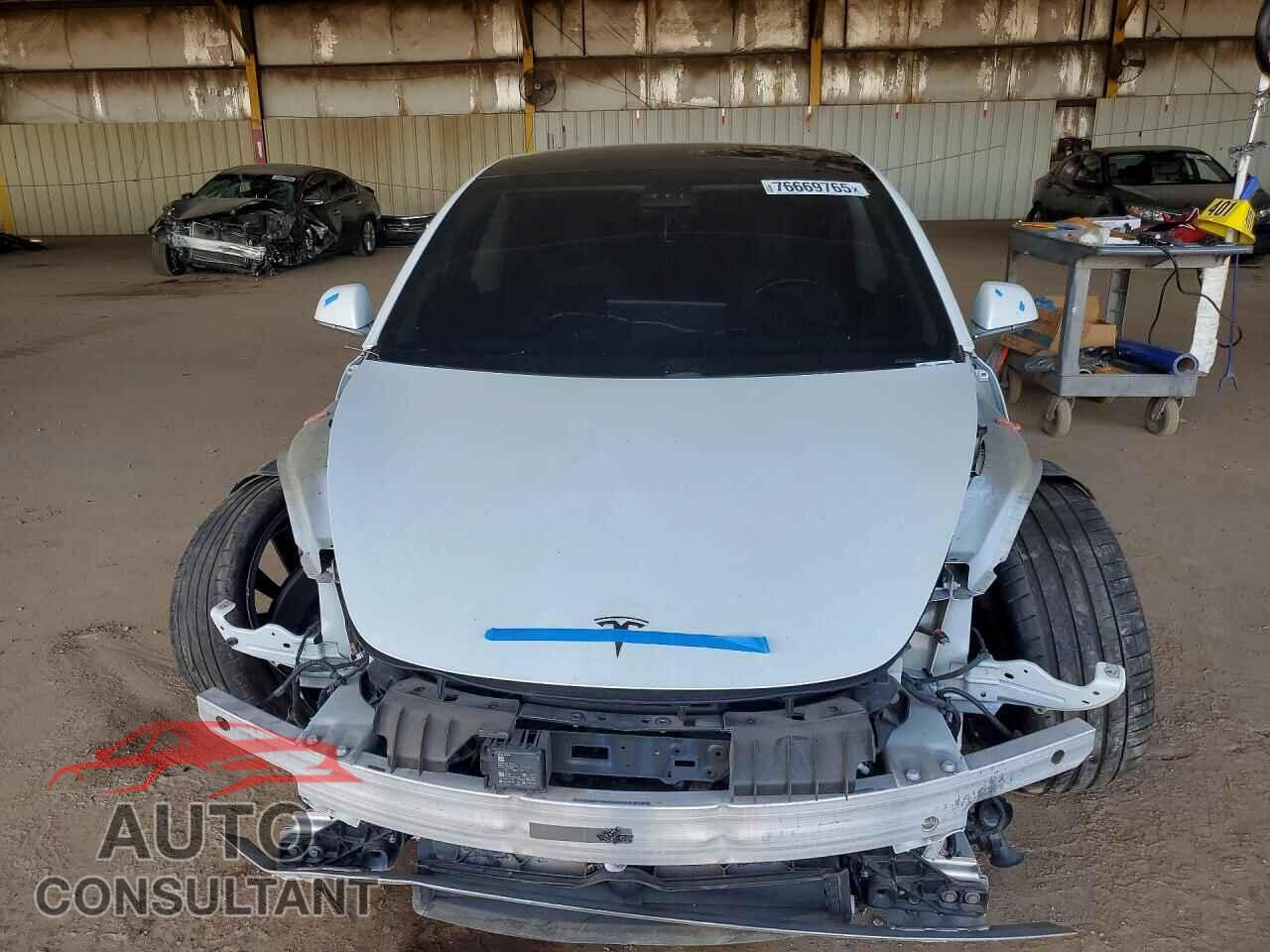 TESLA MODEL 3 2020 - 5YJ3E1EC5LF623949