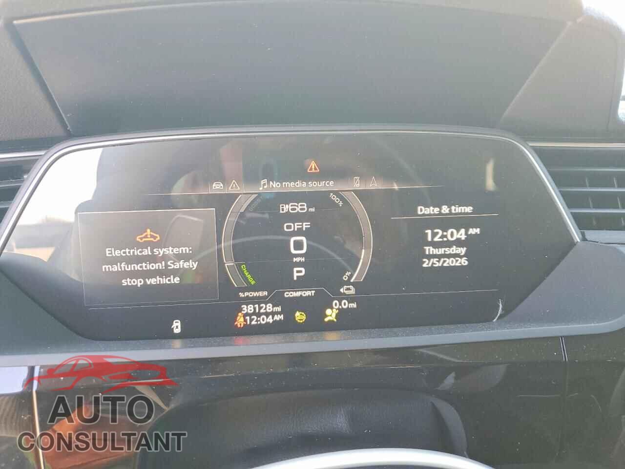 AUDI E-TRON 2021 - WA1AAAGE8MB031400