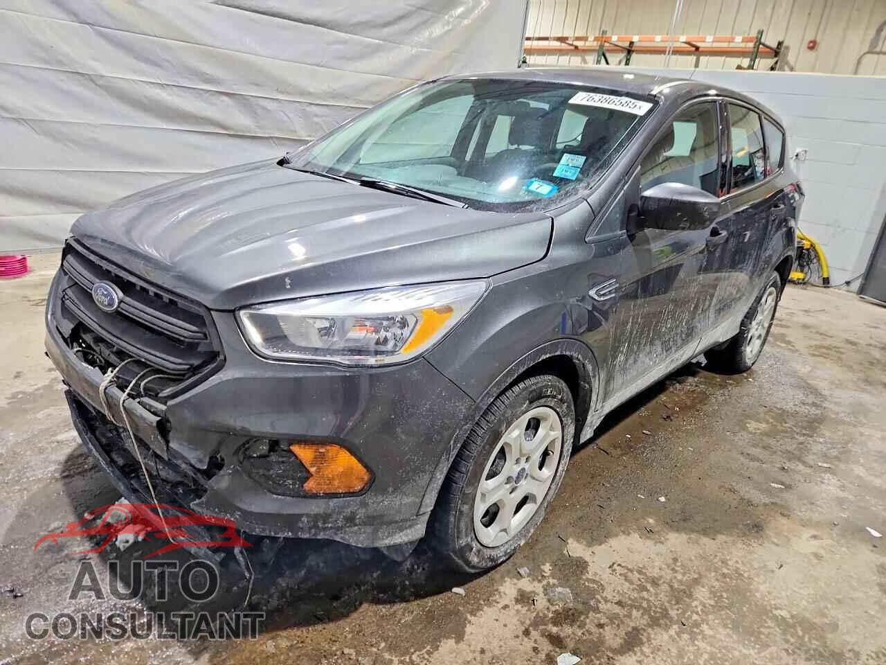 FORD ESCAPE 2017 - 1FMCU0F76HUC18675