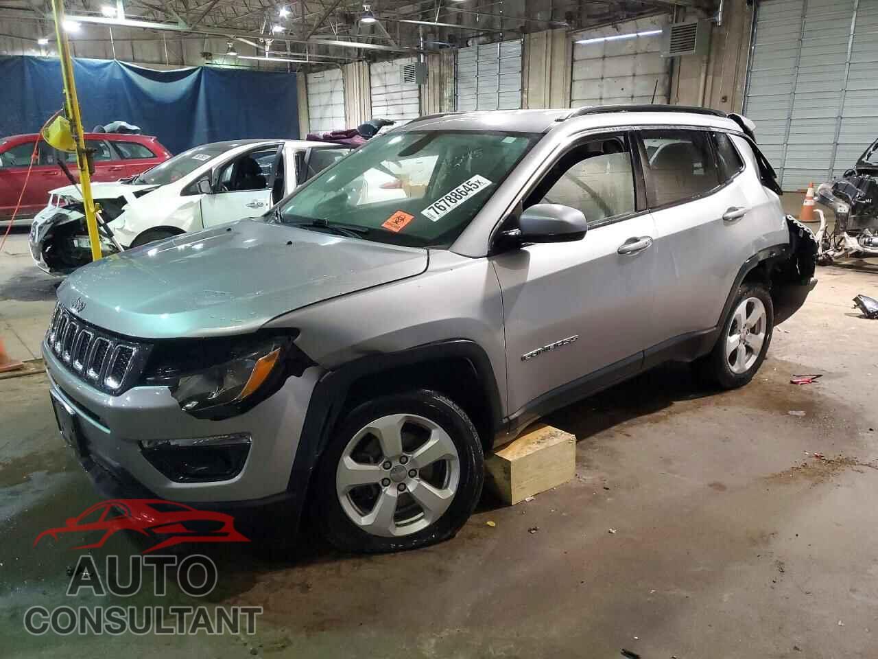 JEEP COMPASS 2018 - 3C4NJDBB2JT433896