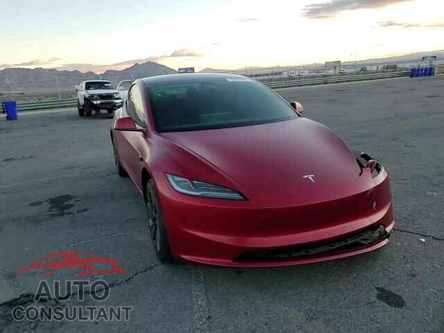TESLA MODEL 3 2024 - 5YJ3E1EA5RF827366