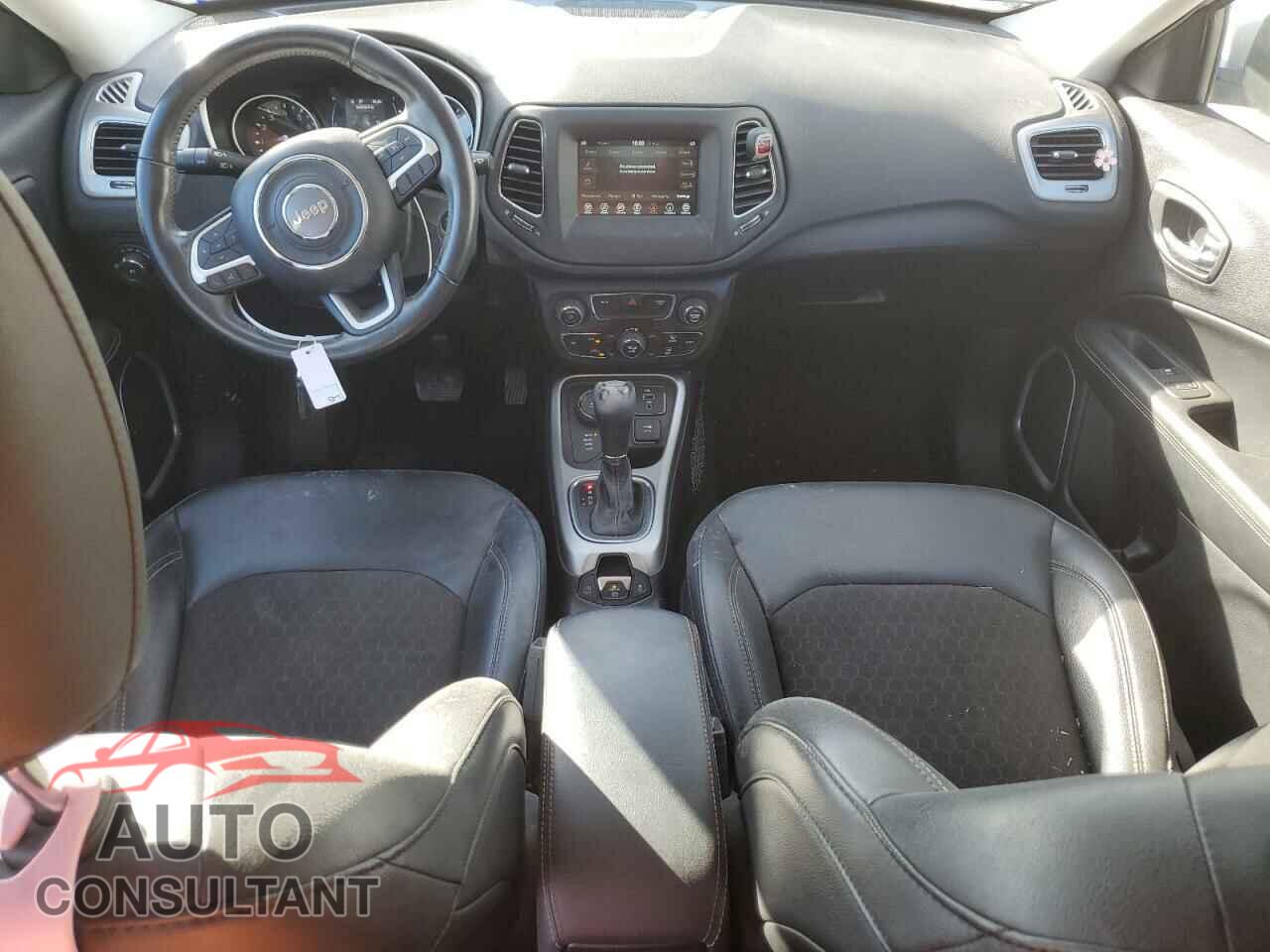 JEEP COMPASS 2020 - 3C4NJDBB2LT175057