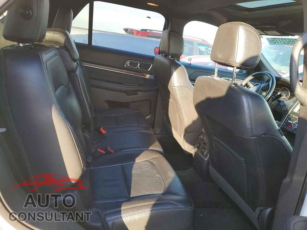 FORD EXPLORER 2017 - 1FM5K8F86HGD80777