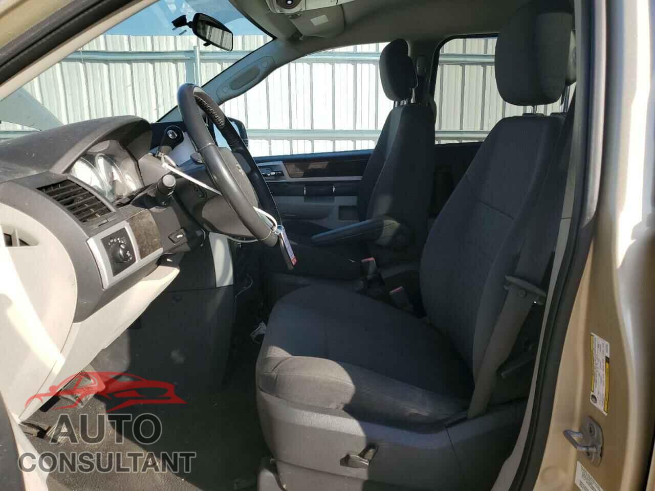 DODGE CARAVAN 2010 - 2D4RN6DX2AR343356