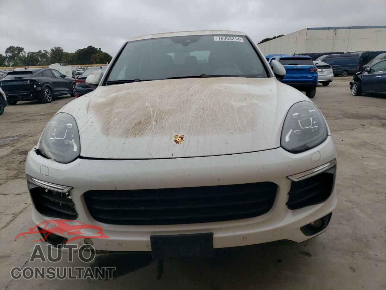 PORSCHE CAYENNE 2017 - WP1AE2A23HLA75401