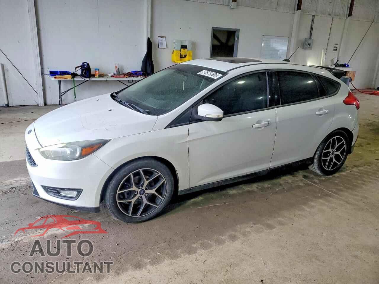 FORD FOCUS 2017 - 1FADP3M2XHL248802
