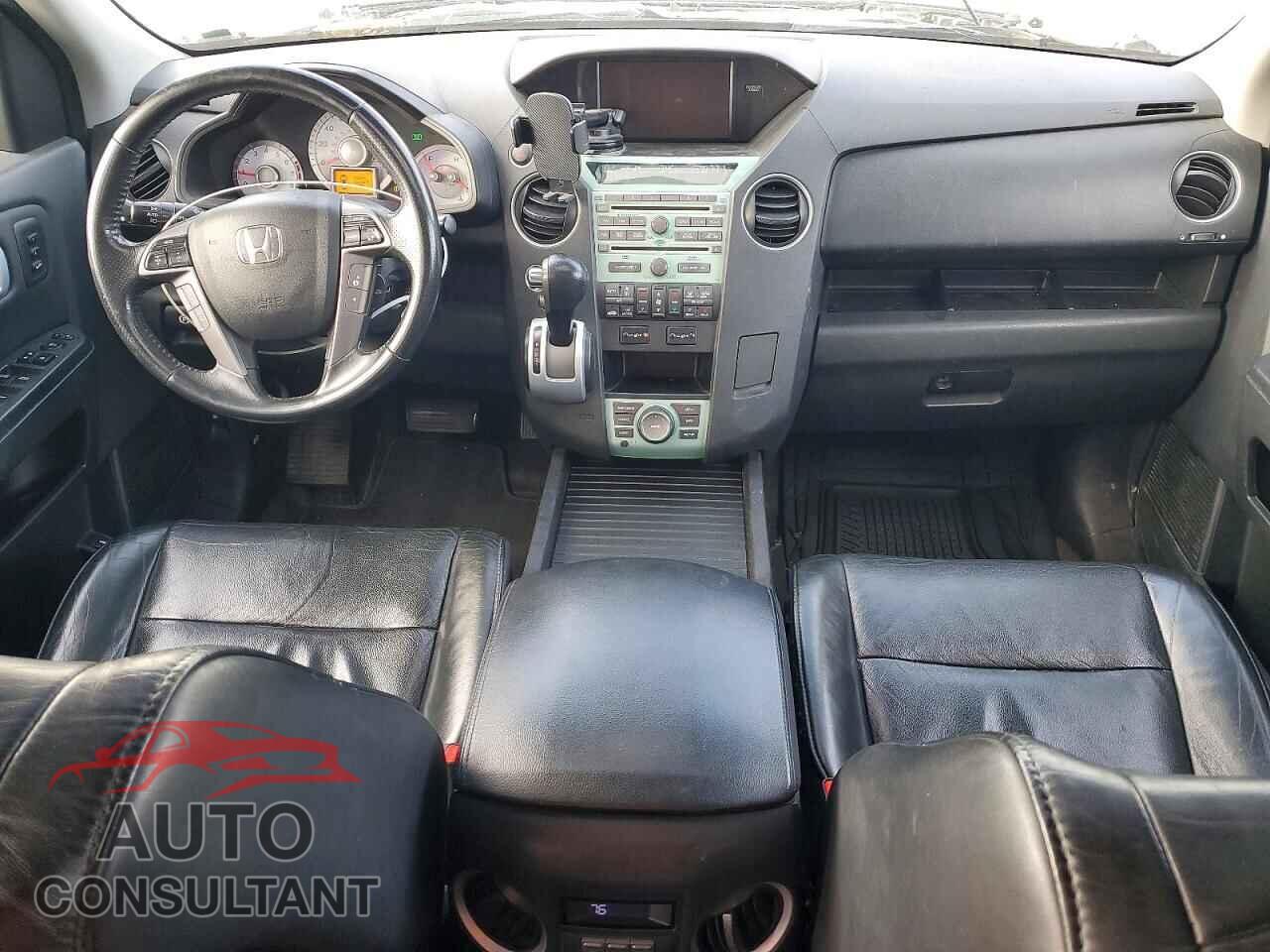 HONDA PILOT 2011 - 5FNYF4H94BB071766