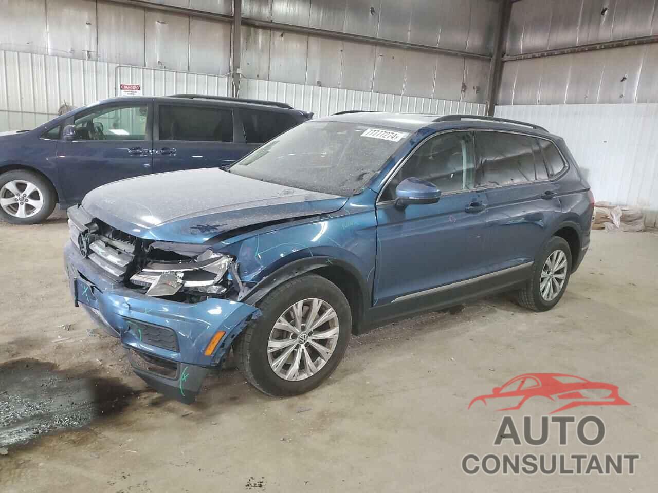 VOLKSWAGEN TIGUAN 2018 - 3VV2B7AX5JM008134