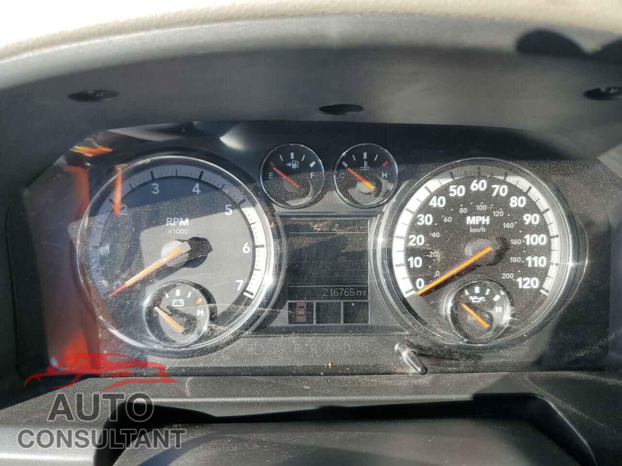 DODGE RAM 1500 2012 - 1C6RD6LT9CS182317