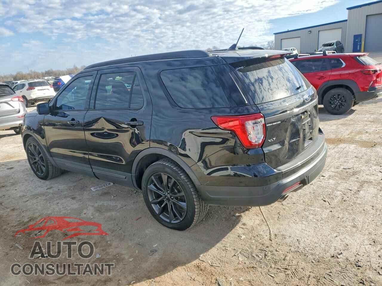 FORD EXPLORER 2018 - 1FM5K7D82JGB26048