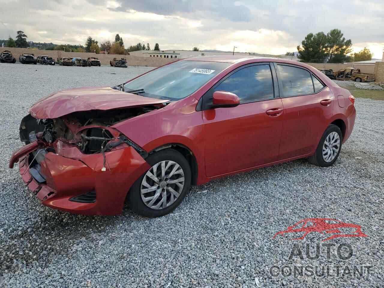 TOYOTA COROLLA 2018 - 5YFBURHE4JP833289