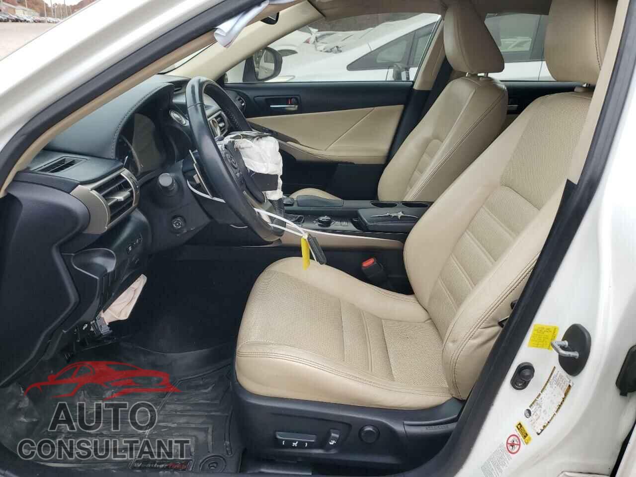 LEXUS IS 2014 - JTHCF1D24E5008625