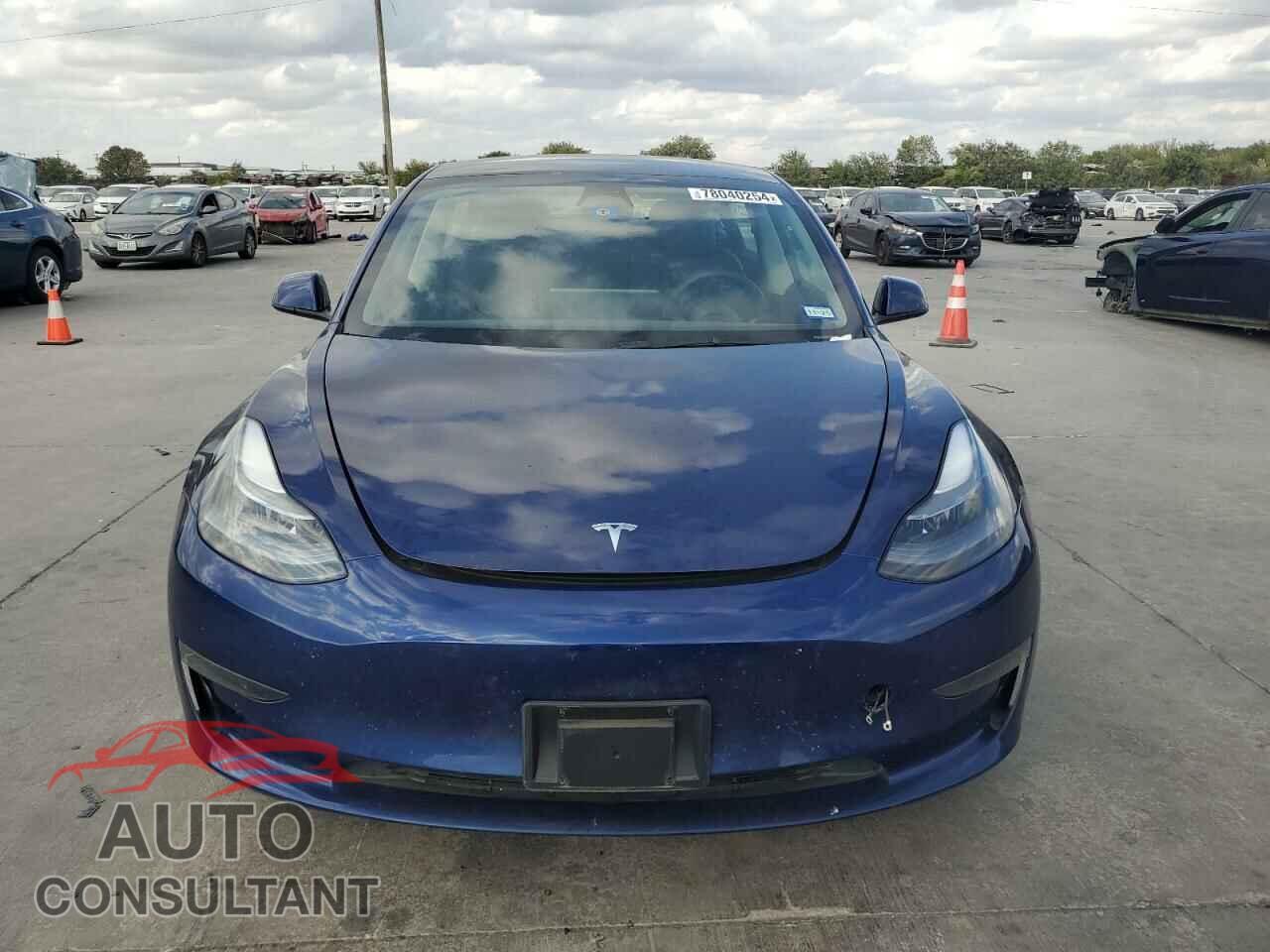 TESLA MODEL 3 2023 - 5YJ3E1EA8PF425497