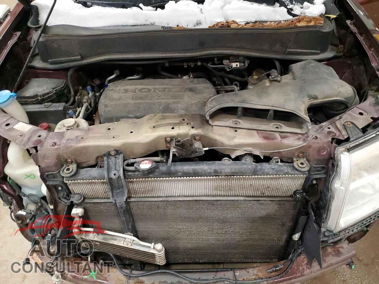 HONDA PILOT 2013 - 5FNYF4H23DB053684