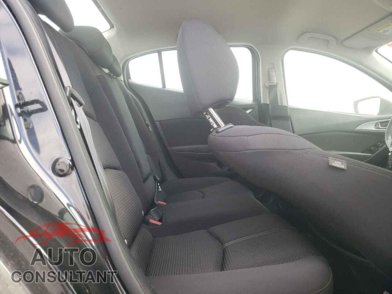 MAZDA 3 2017 - 3MZBN1U7XHM153532