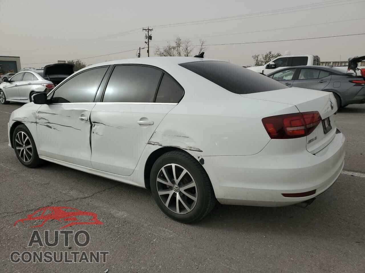 VOLKSWAGEN JETTA 2017 - 3VWDB7AJXHM257118