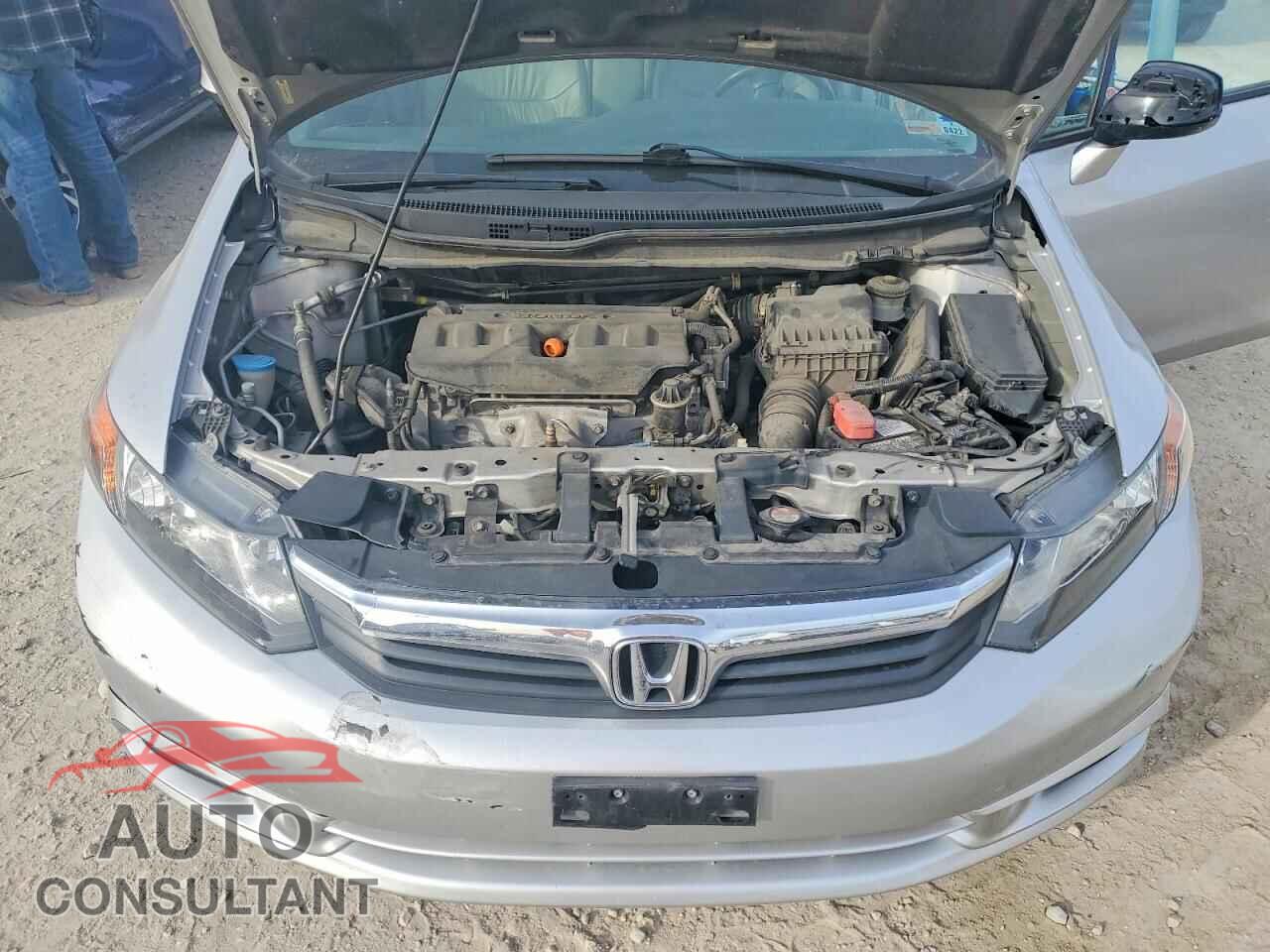 HONDA CIVIC 2012 - 19XFB2F90CE010240