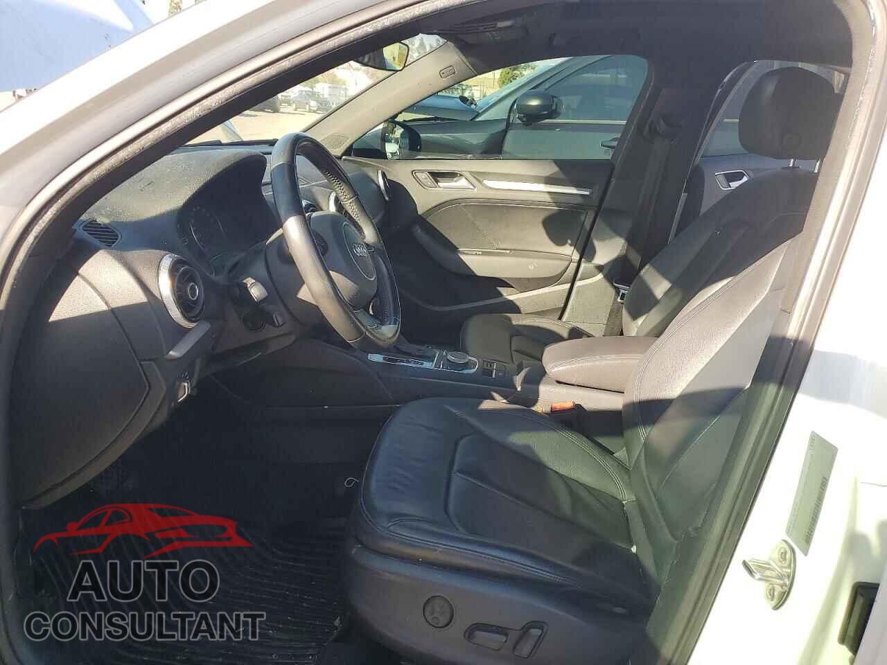 AUDI A3 2016 - WAUA7GFF1G1069706