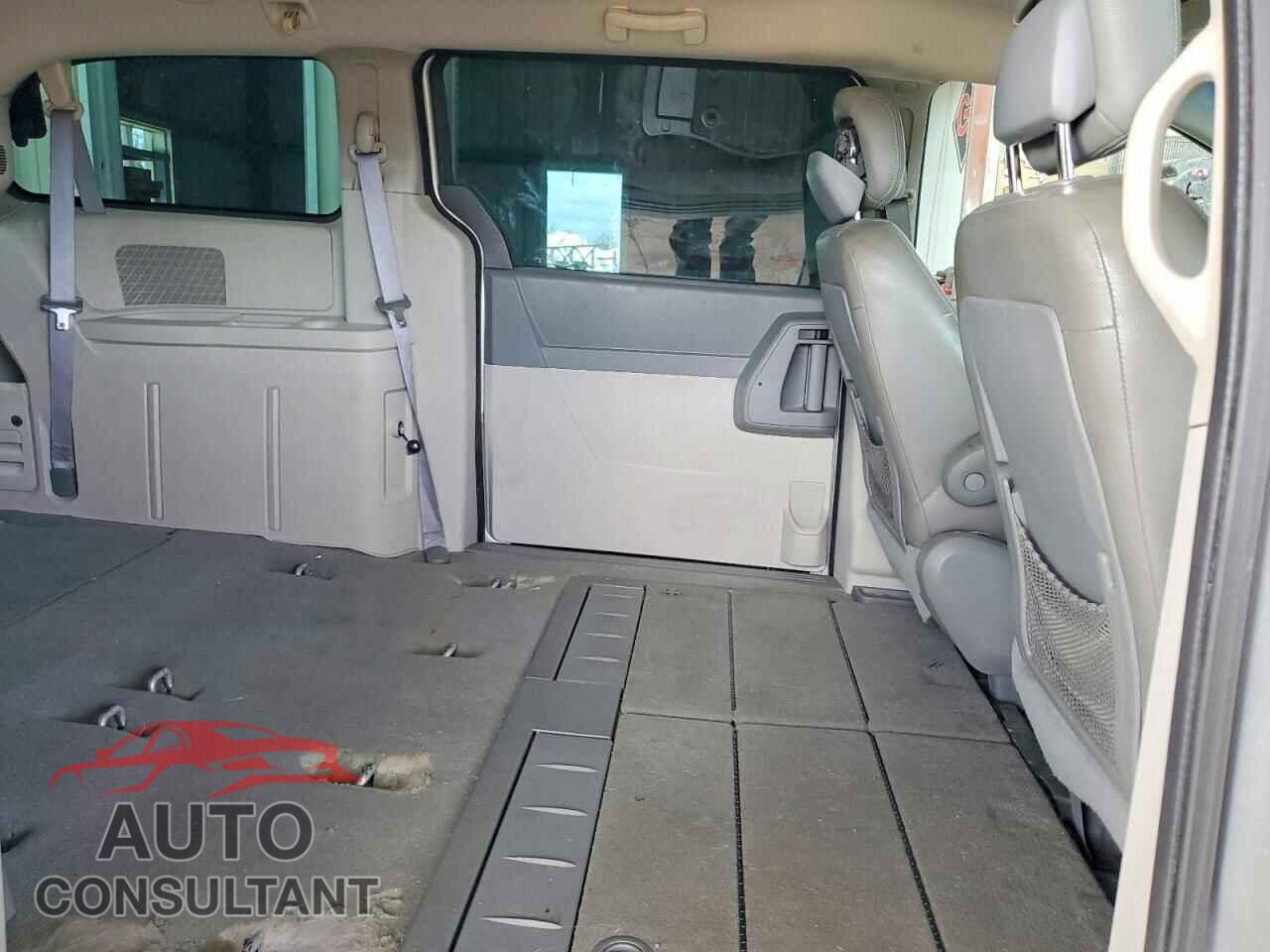 DODGE CARAVAN 2010 - 2D4RN4DE8AR297258