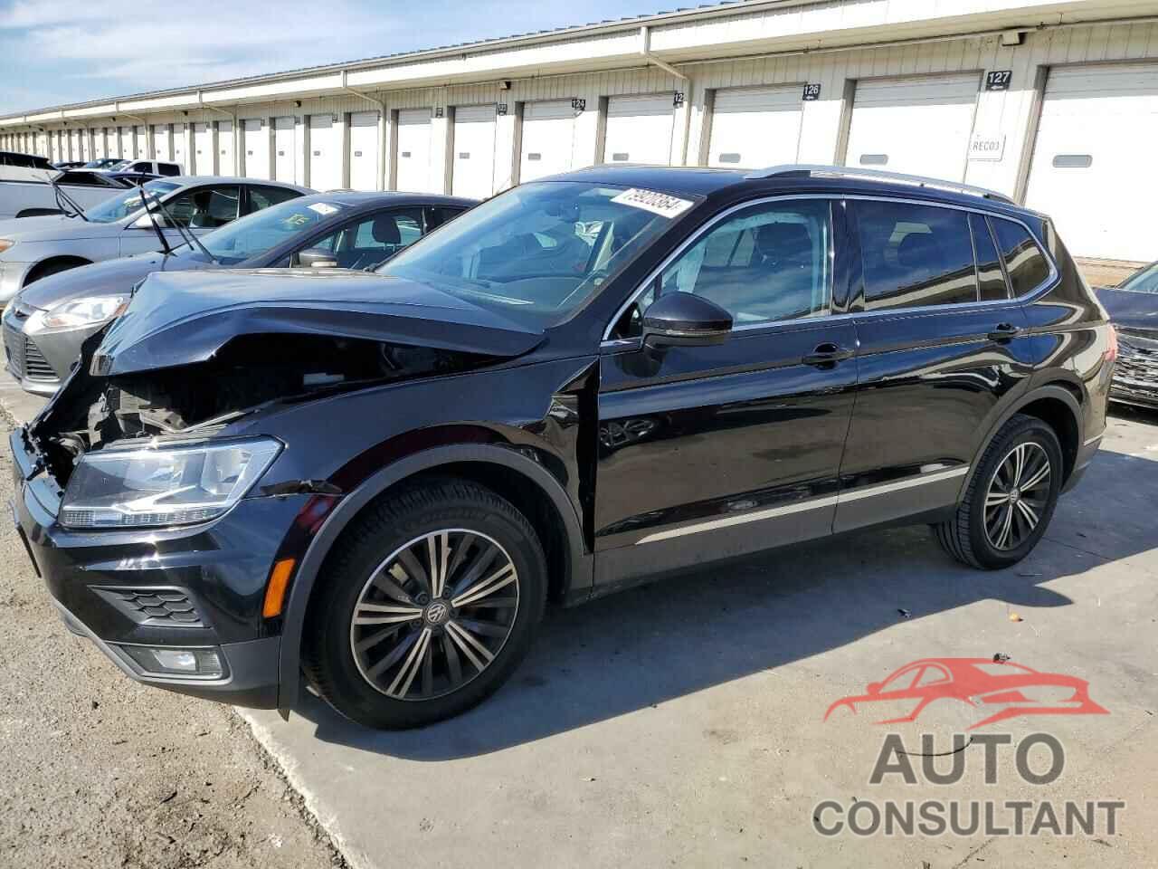 VOLKSWAGEN TIGUAN 2018 - 3VV3B7AX0JM084994