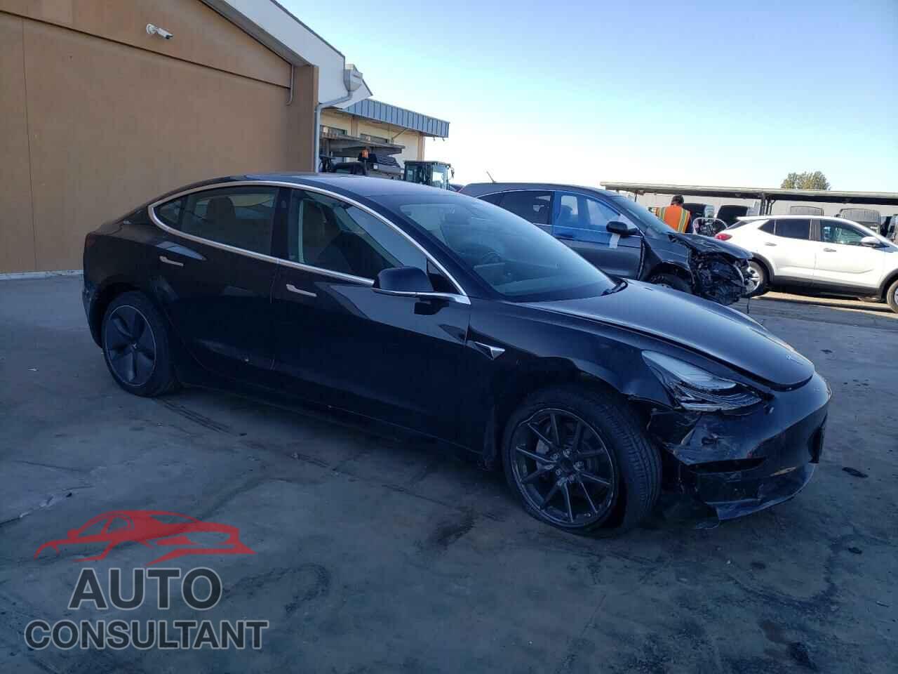 TESLA MODEL 3 2018 - 5YJ3E1EA6JF156441