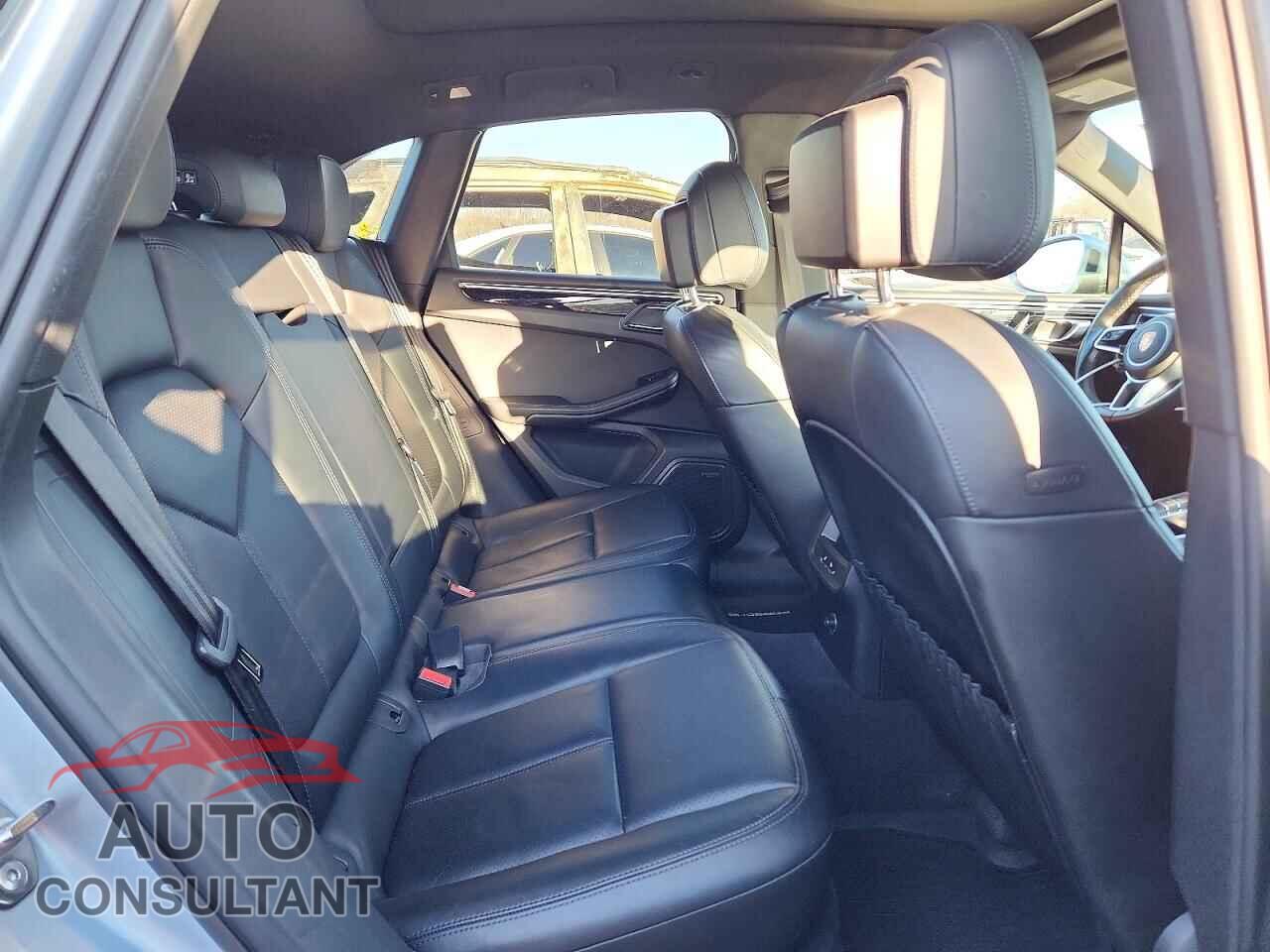 PORSCHE MACAN 2015 - WP1AB2A55FLB72647