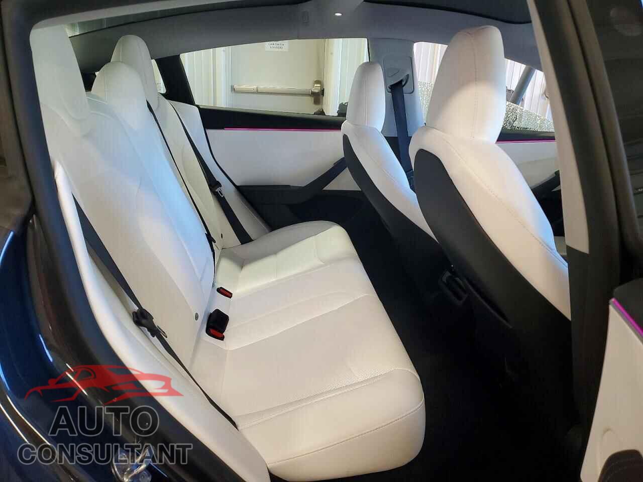 TESLA MODEL 3 2026 - 5YJ3E1EB3TF131251