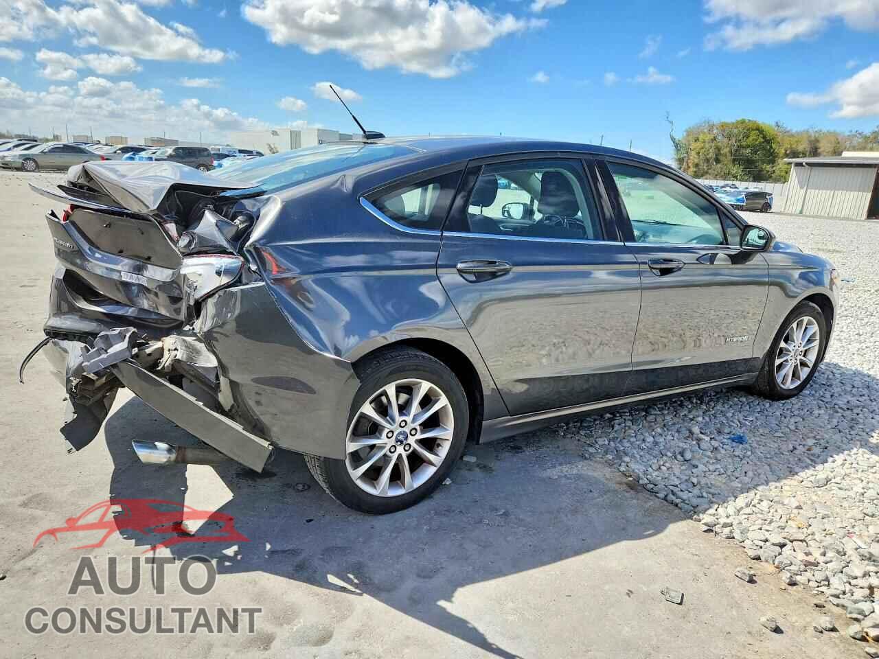 FORD FUSION 2017 - 3FA6P0LU5HR287194