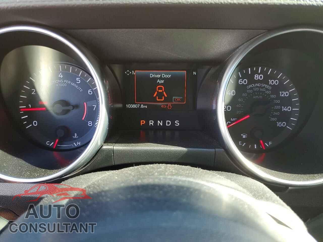 FORD MUSTANG 2019 - 1FA6P8TH3K5117573