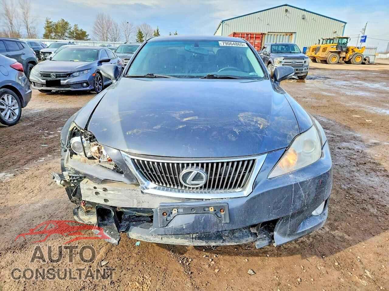 LEXUS IS 2009 - JTHCK262292032153