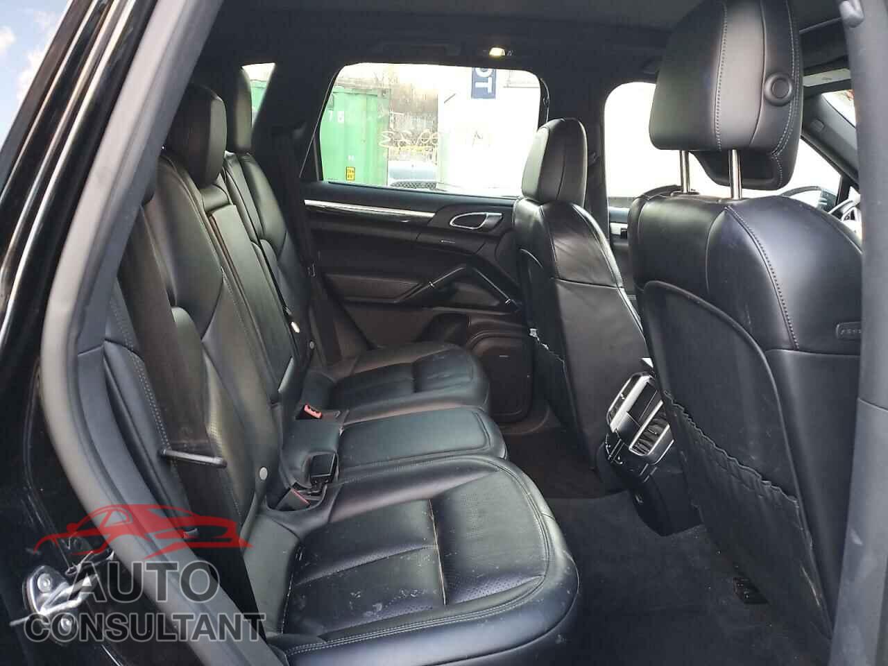 PORSCHE CAYENNE 2017 - WP1AA2A20HKA87474